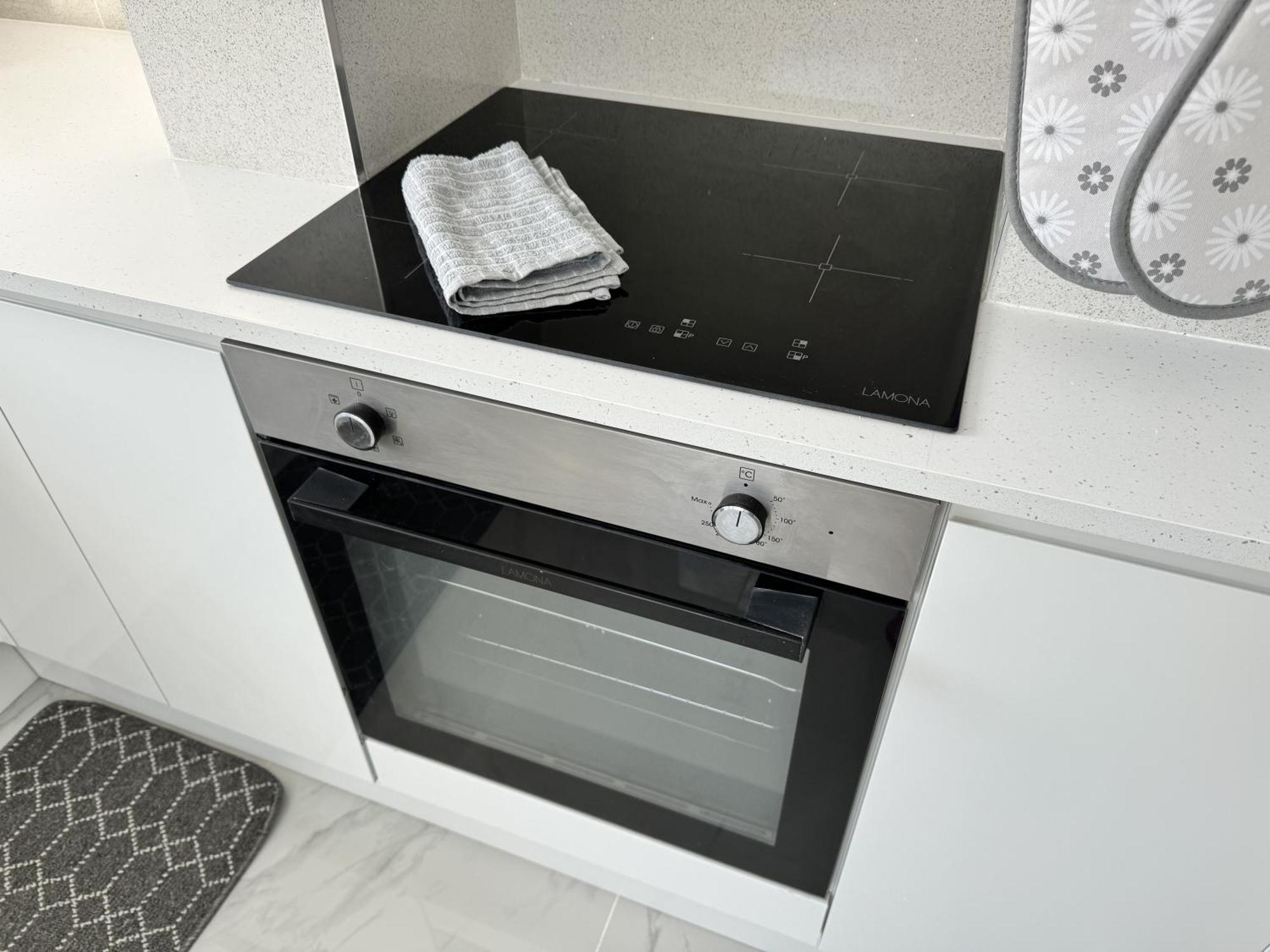 Modern 3-Bed Hideaway Near Westgate With Parking Βίλα Κάντεμπερι Εξωτερικό φωτογραφία